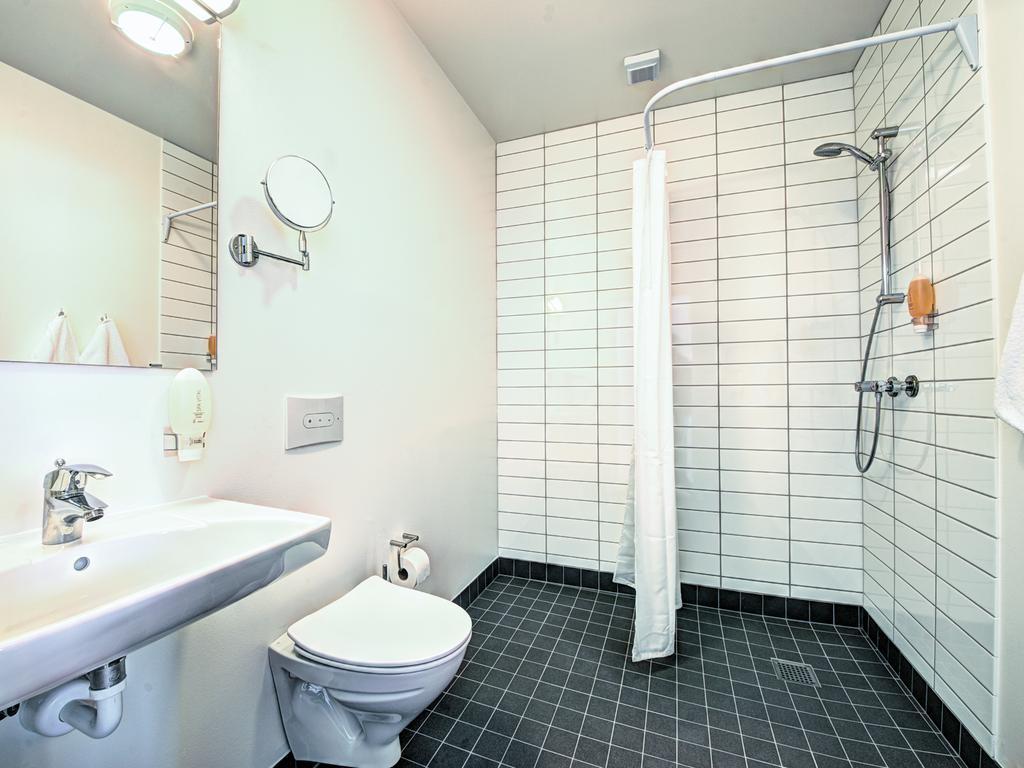 Ronne Hotel Rum bild